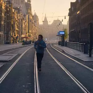 VIDEO: Amsterdam zonder mensen, leeg en zeldzaam mooi