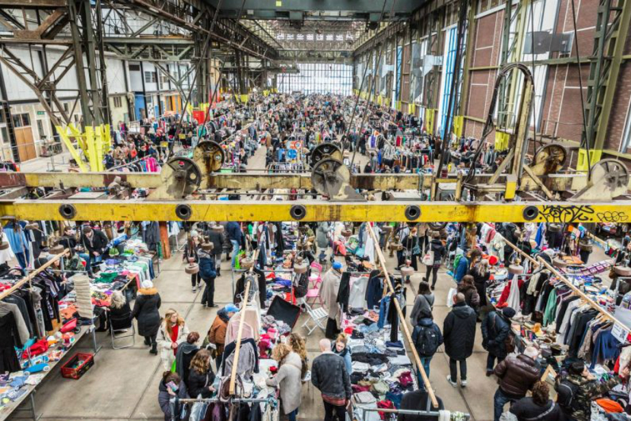 IJ-Halls: Europe's largest flea market in North