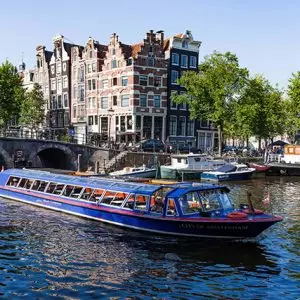 Luxurious Canal Cruises