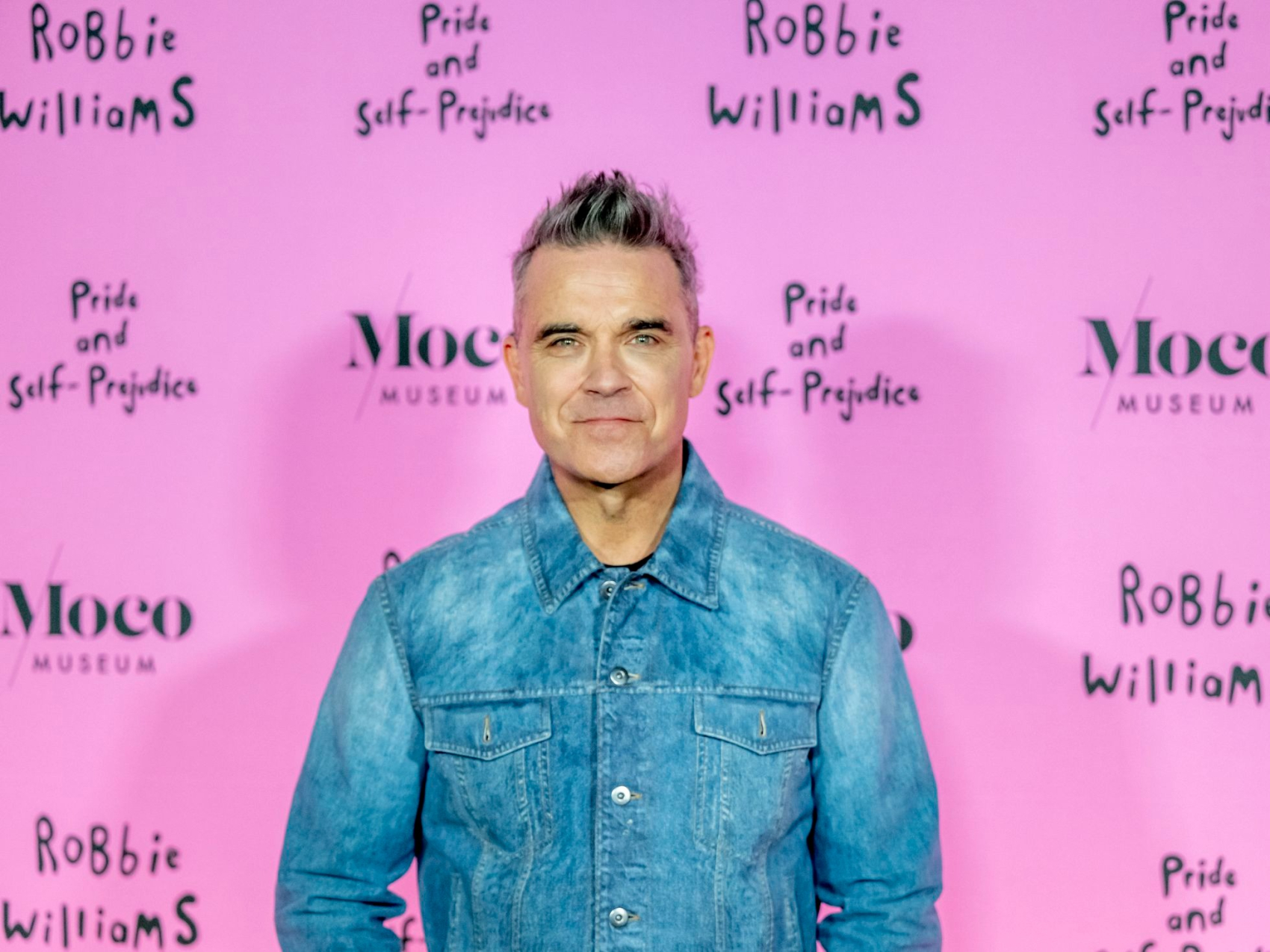 Robbie Williams aan de muur in Moco Museum