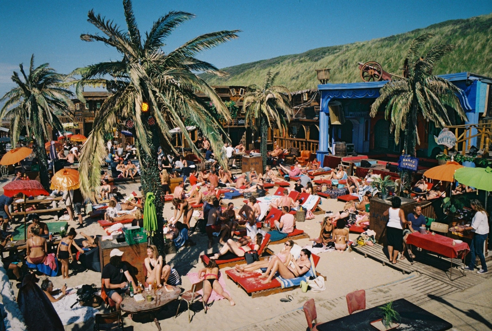 The nicest beach bars in Bloemendaal and Zandvoort